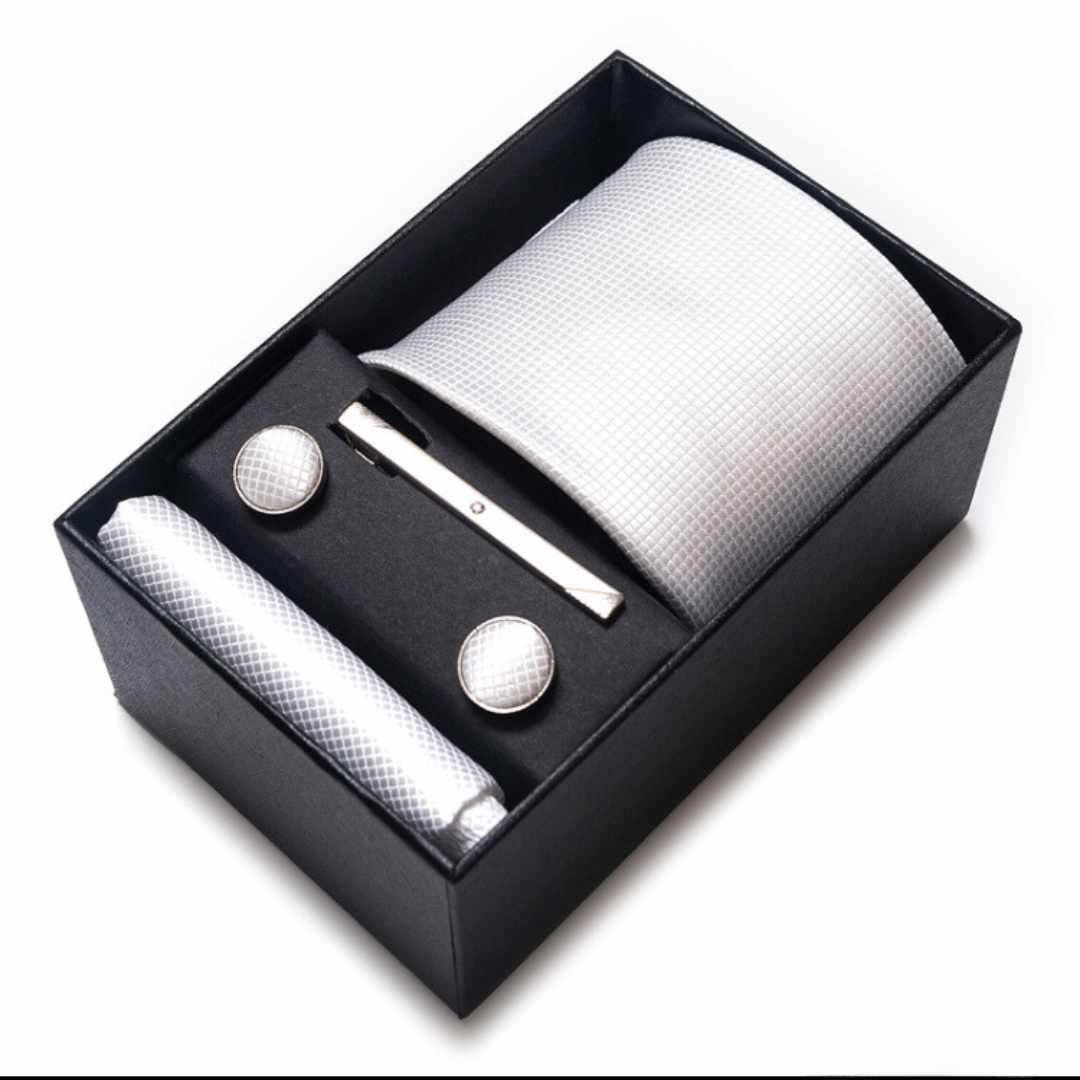 Conjunto Elegância Sutil LV17 - Gravata, Abotoaduras, Lenço e Prendedor Para Gravata