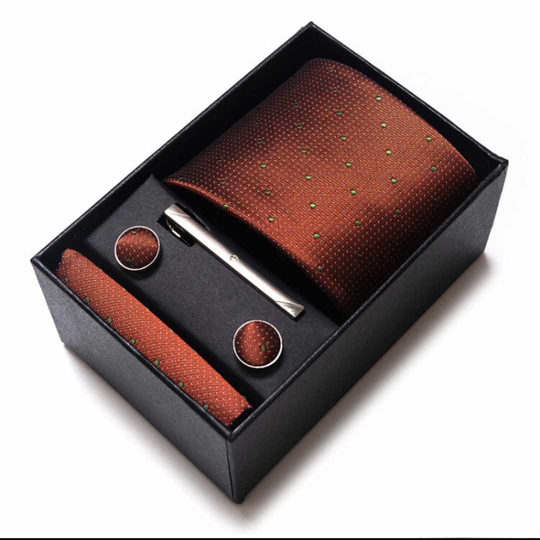 Conjunto Elegância Sutil LV13 - Gravata, Abotoaduras, Lenço e Prendedor Para Gravata