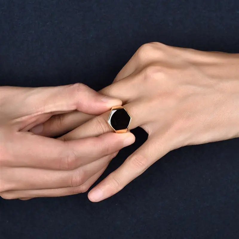 Anel Geométrico em Aço Inoxidável Hex Black