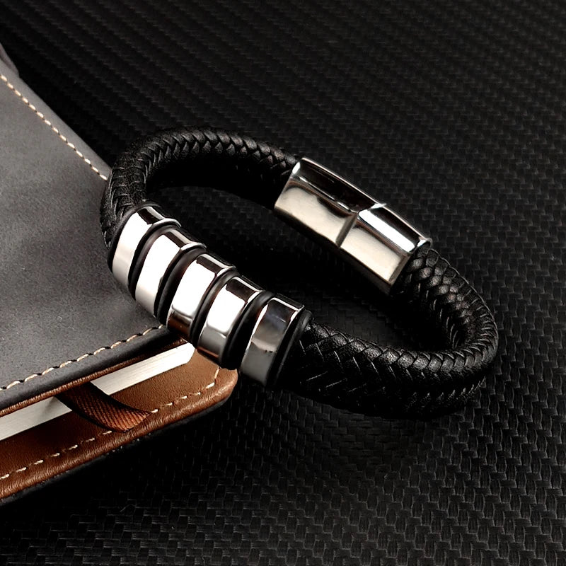 Pulseira de Couro Trançado e Aço Inoxidável - FUSION