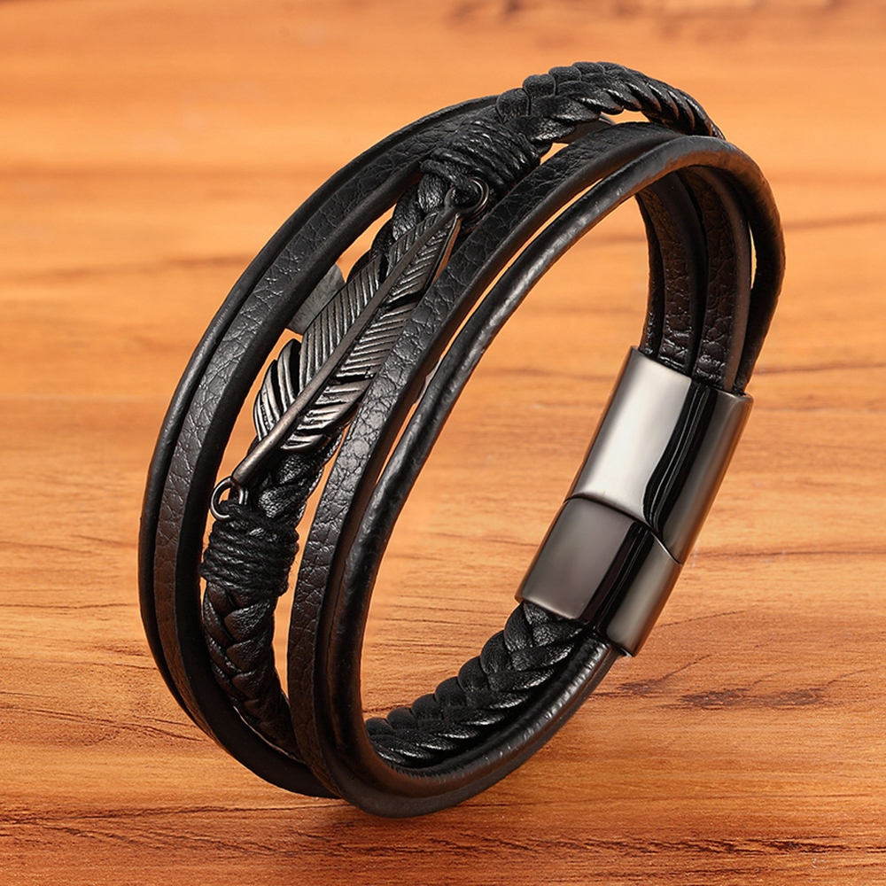 Pulseira de Couro Multicamadas