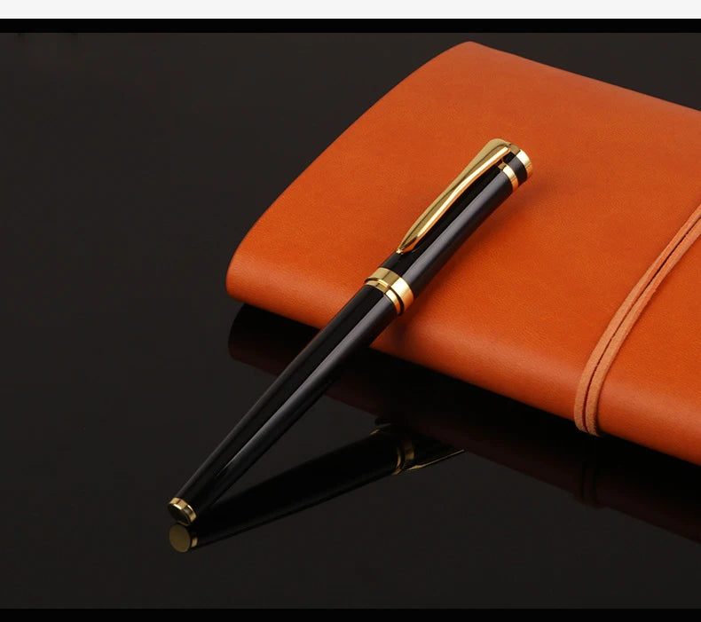 Caneta Esferográfica Deluxe com Nome Gravado a Laser