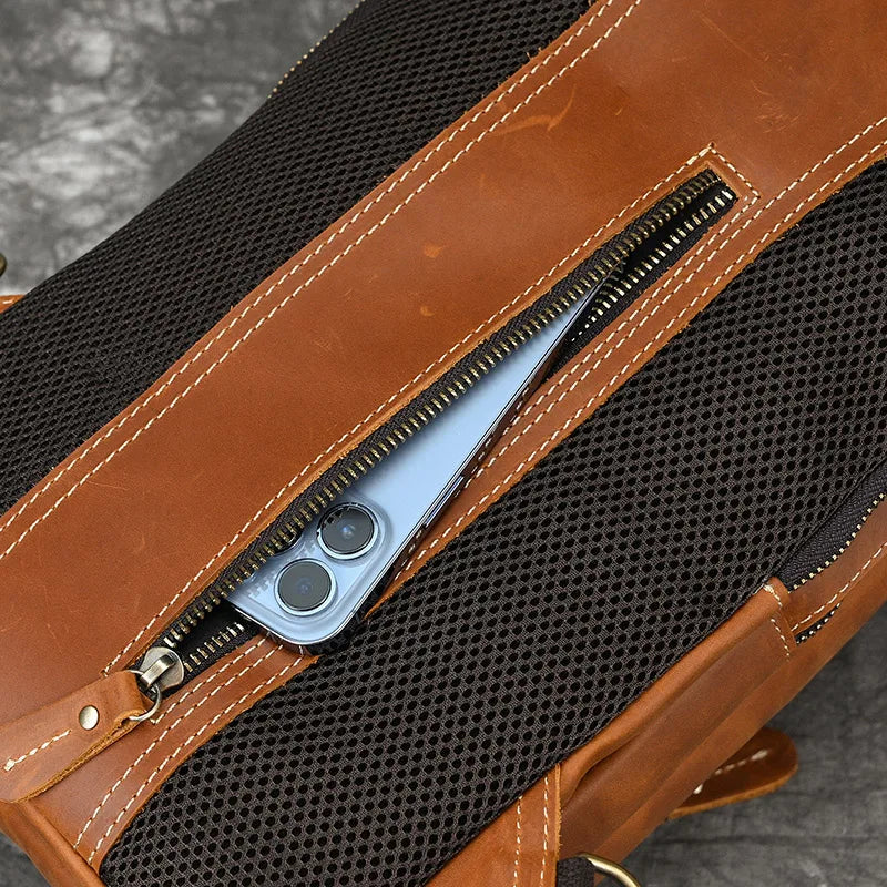 Bolsa Transversal Explorer em Couro