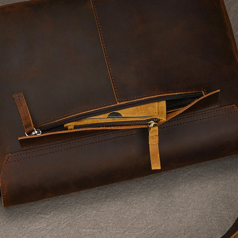 Pasta Masculina Elegante Crazy Horse em Couro