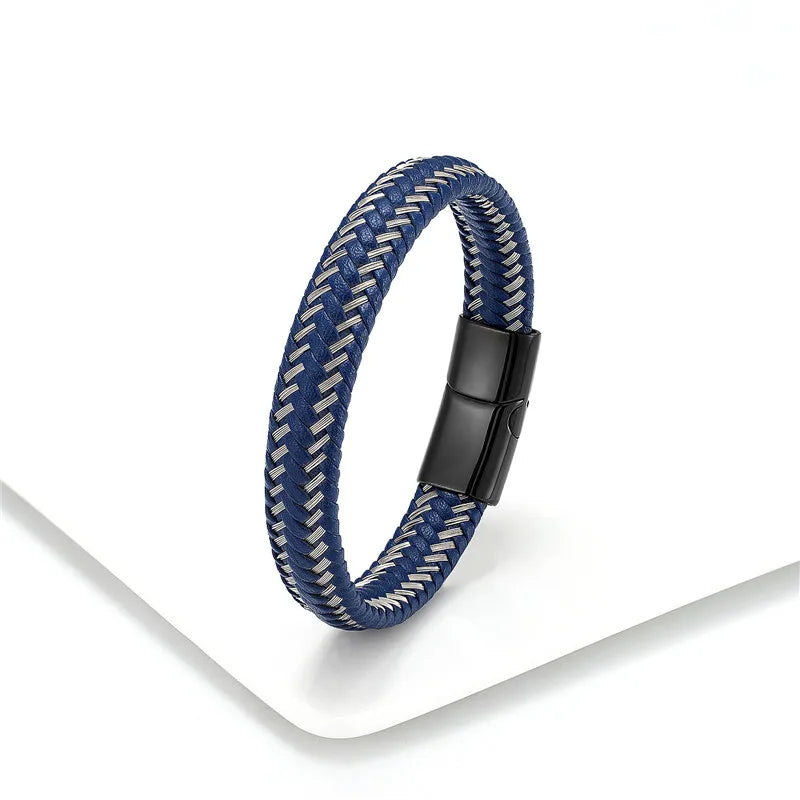 Pulseira Masculina de Couro Trançado com Fecho Magnético