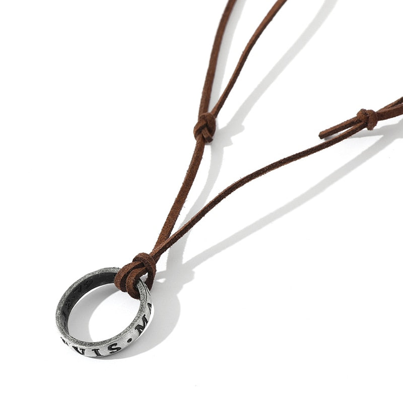 Colar Uncharted: A Jornada de Nathan Drake - Sic Parvis Magna
