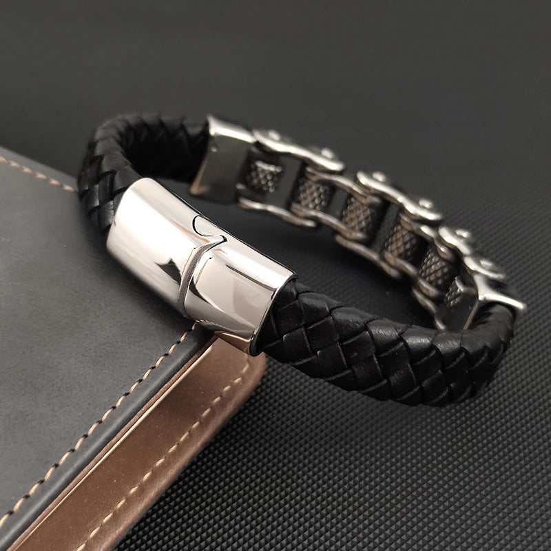 Pulseira de Couro e Corrente Biker