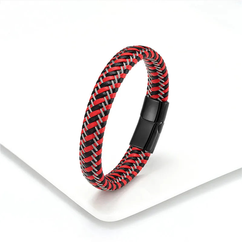 Pulseira Masculina de Couro Trançado com Fecho Magnético