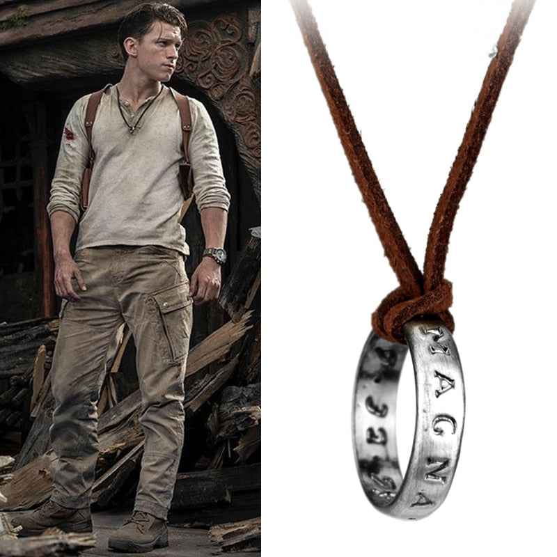 Colar Uncharted: A Jornada de Nathan Drake - Sic Parvis Magna
