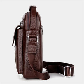 Bolsa Masculina Shoulder Bag em Couro - LV32