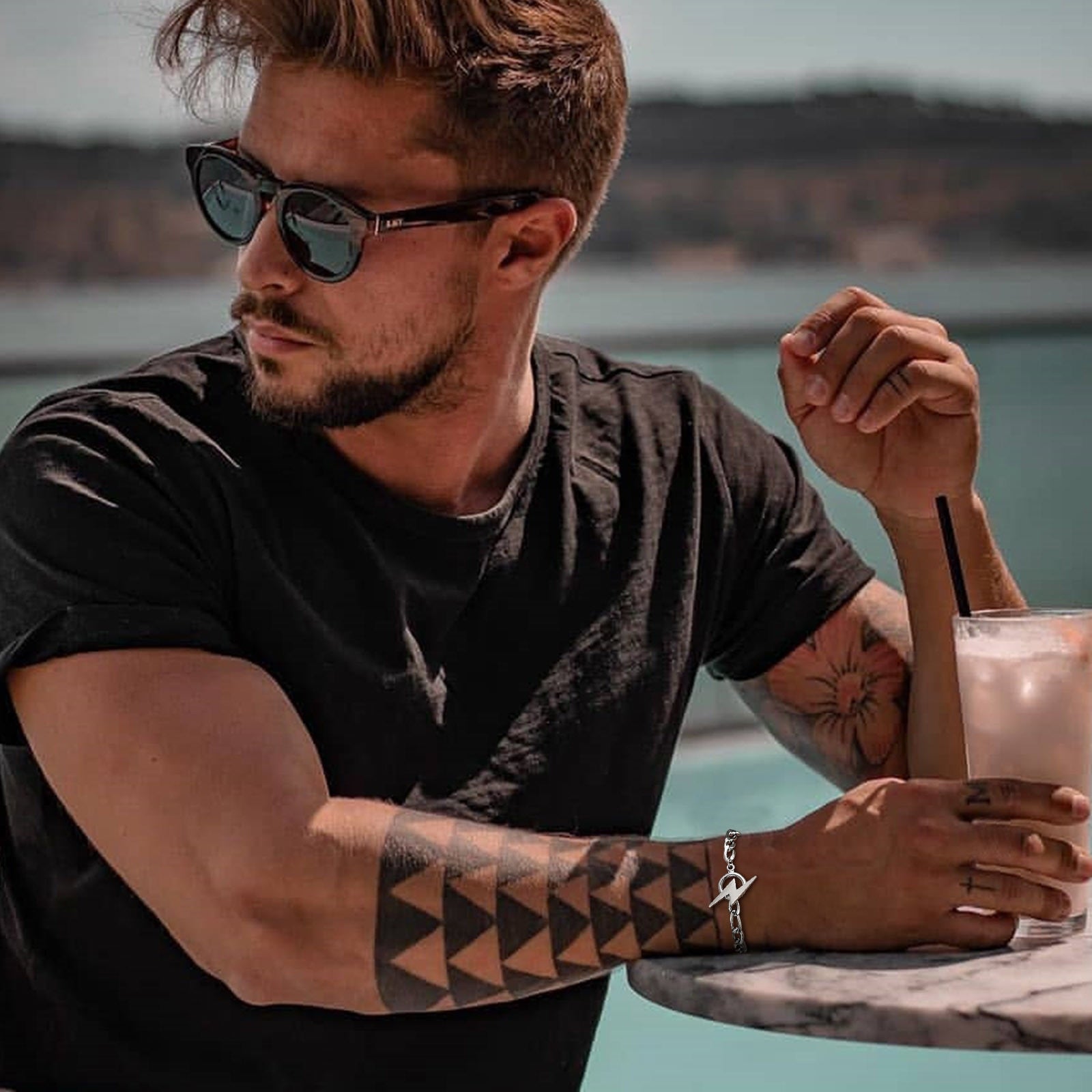 Pulseira Masculina de Relâmpago